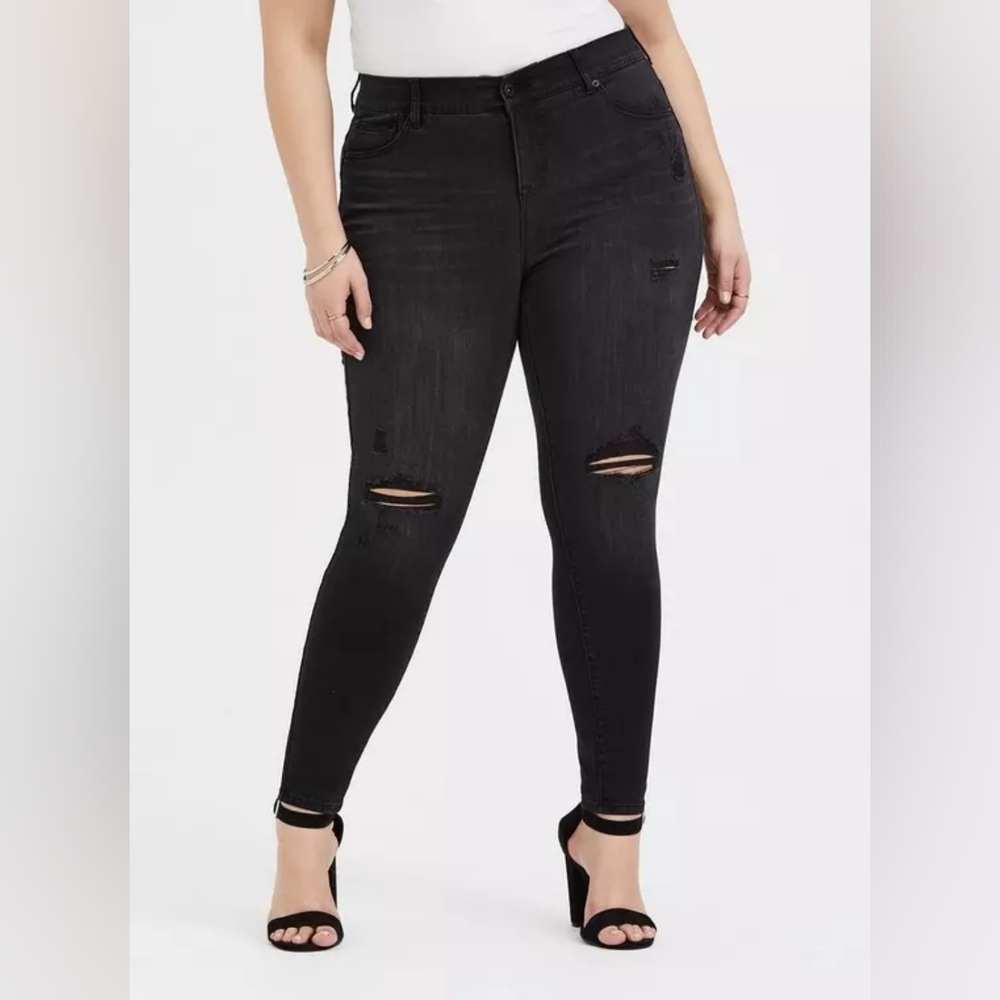 Torrid Bombshell Premium Stretch Skinny Jean